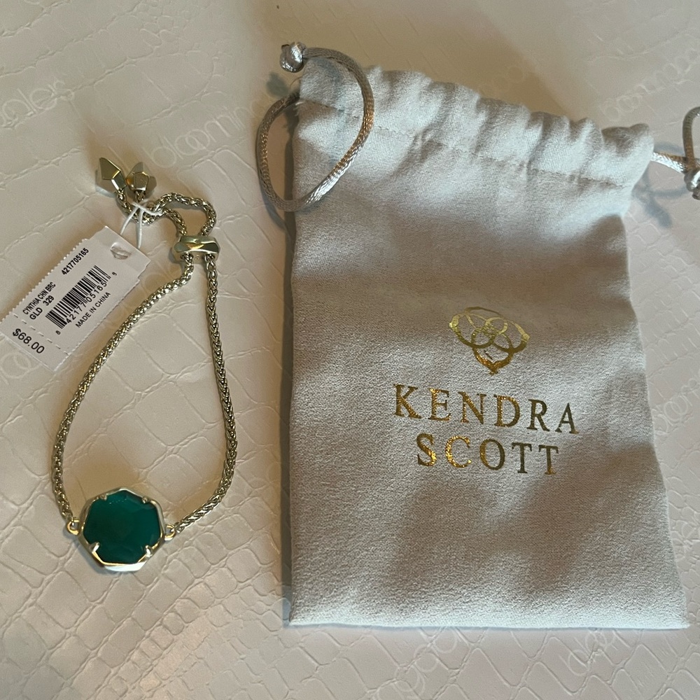 New: Kendra Scott “Cynthia” Gold Chain Bracelet